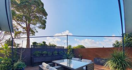 Self-Contained Twin Suite with Private Entry â Quiet Stay