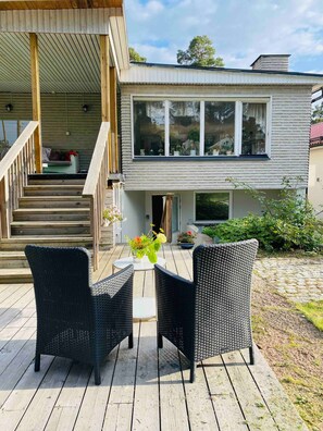 Terrace/patio - Charming Studio Flat In Sollentuna, Stockholm (Sollentuna)