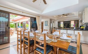 Dining - Villa Malee , Sea View Infinity Pool, Staff, Chef (Tambon Karon)