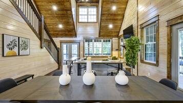 4 bedrooms