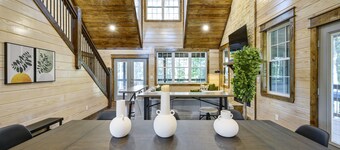 Hillside Pines by Boutiq