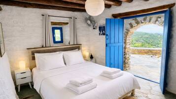 2 bedrooms, iron/ironing board, travel crib, free WiFi