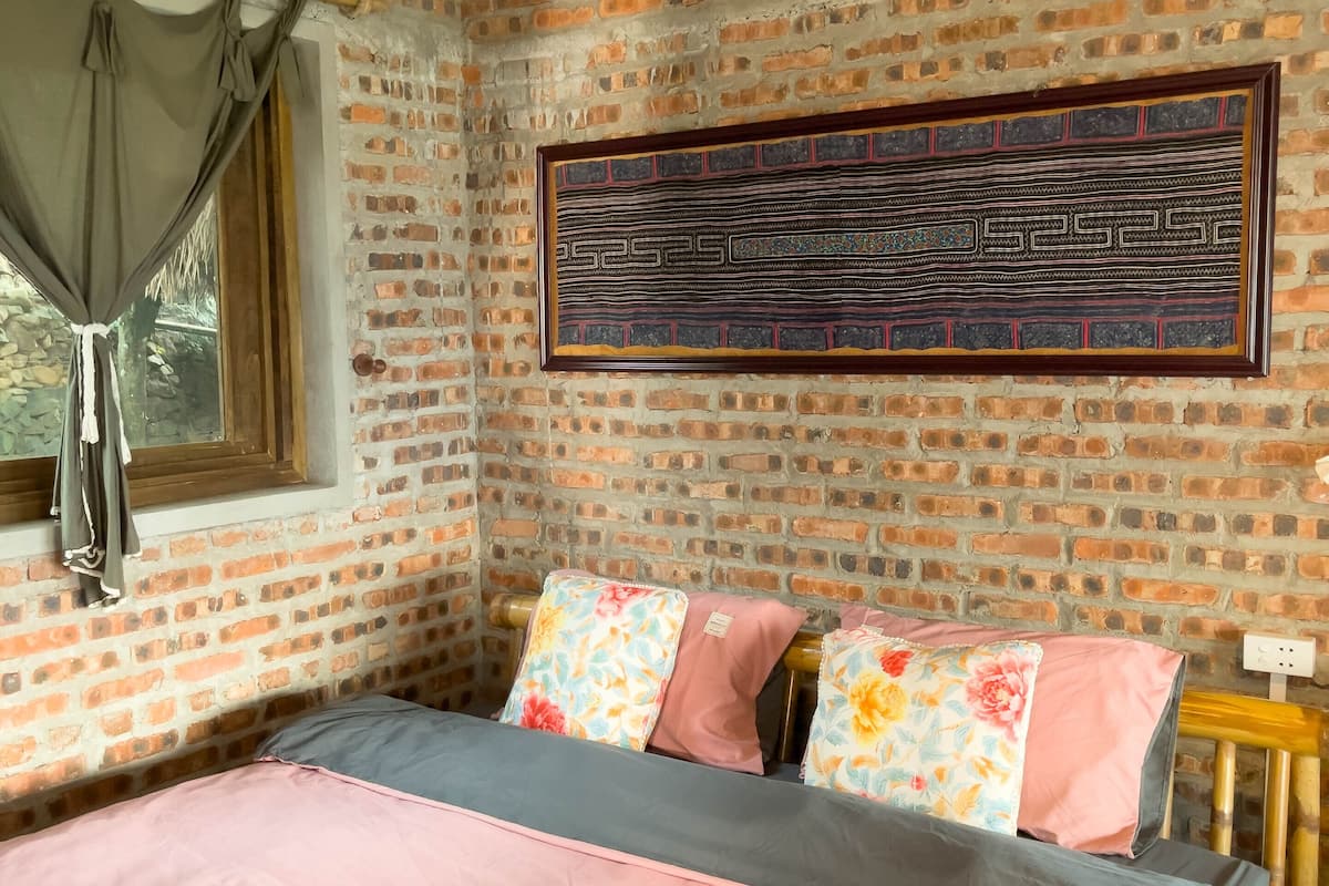 Bangalô básico, 1 cama de casal, sacada, vista para o jardim | 1 quarto, roupas de cama premium, individualmente mobiliados