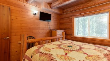 2 bedrooms, free Internet