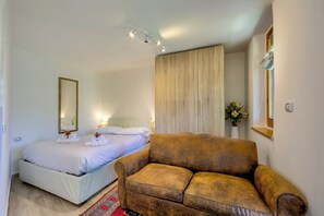 Standard Studio, Mountain View (Studio La Borracina Mountain View) | Bed sheets