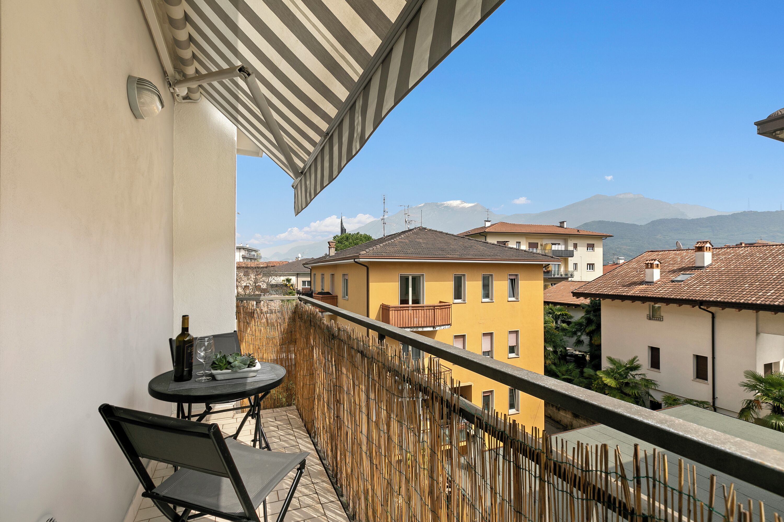 Family Apartment, Multiple Bedrooms (Casa Elena) | Outdoor dining