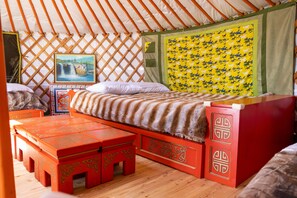 Traditional Mobile Home - Ulaanbaatar (Erdene)