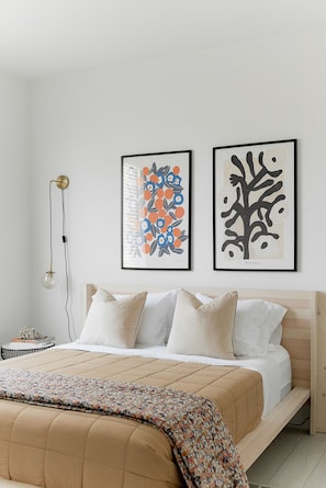 3 habitaciones, escritorio, wifi gratis y ropa de cama 