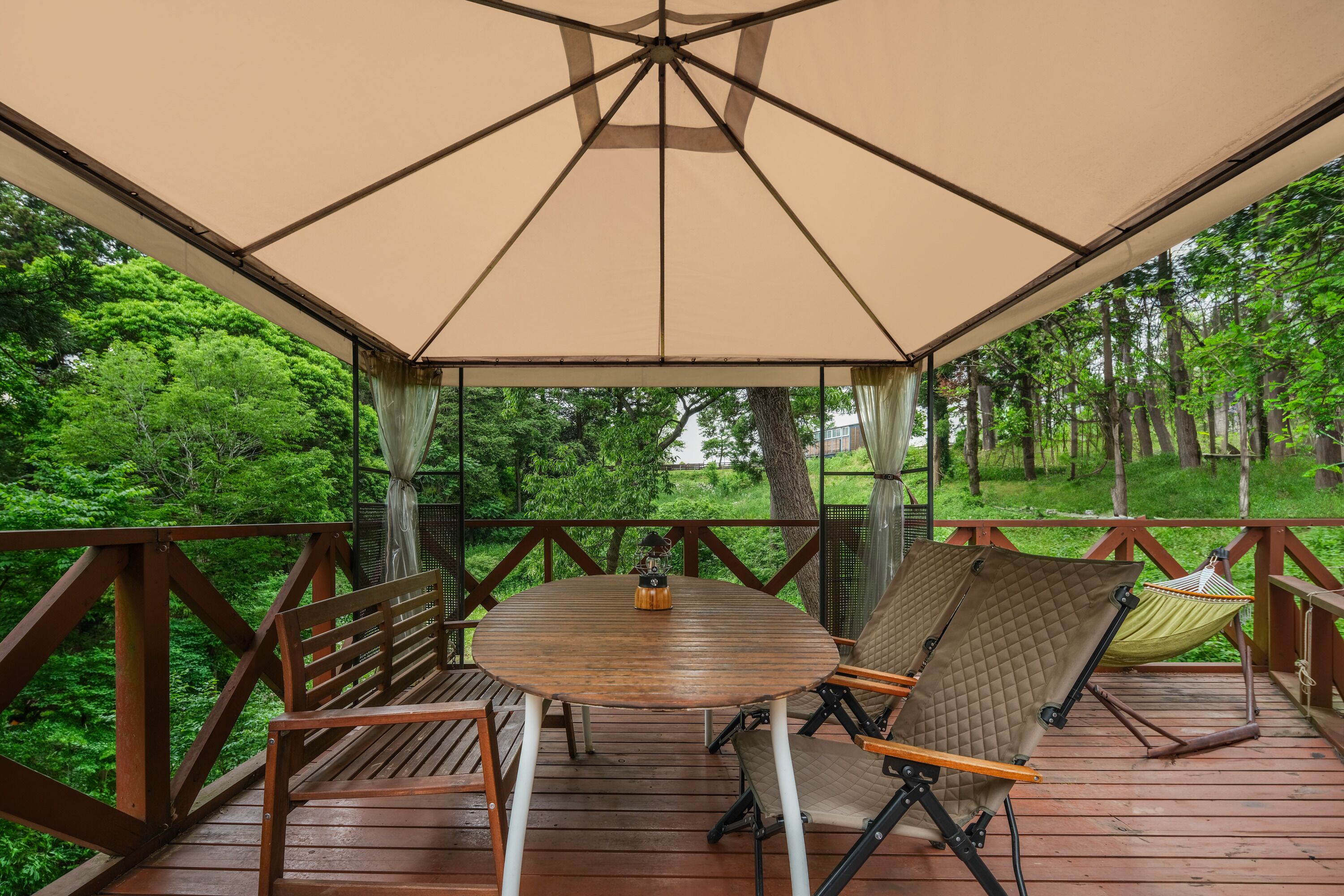 Romantic Tent | Free WiFi, bed sheets