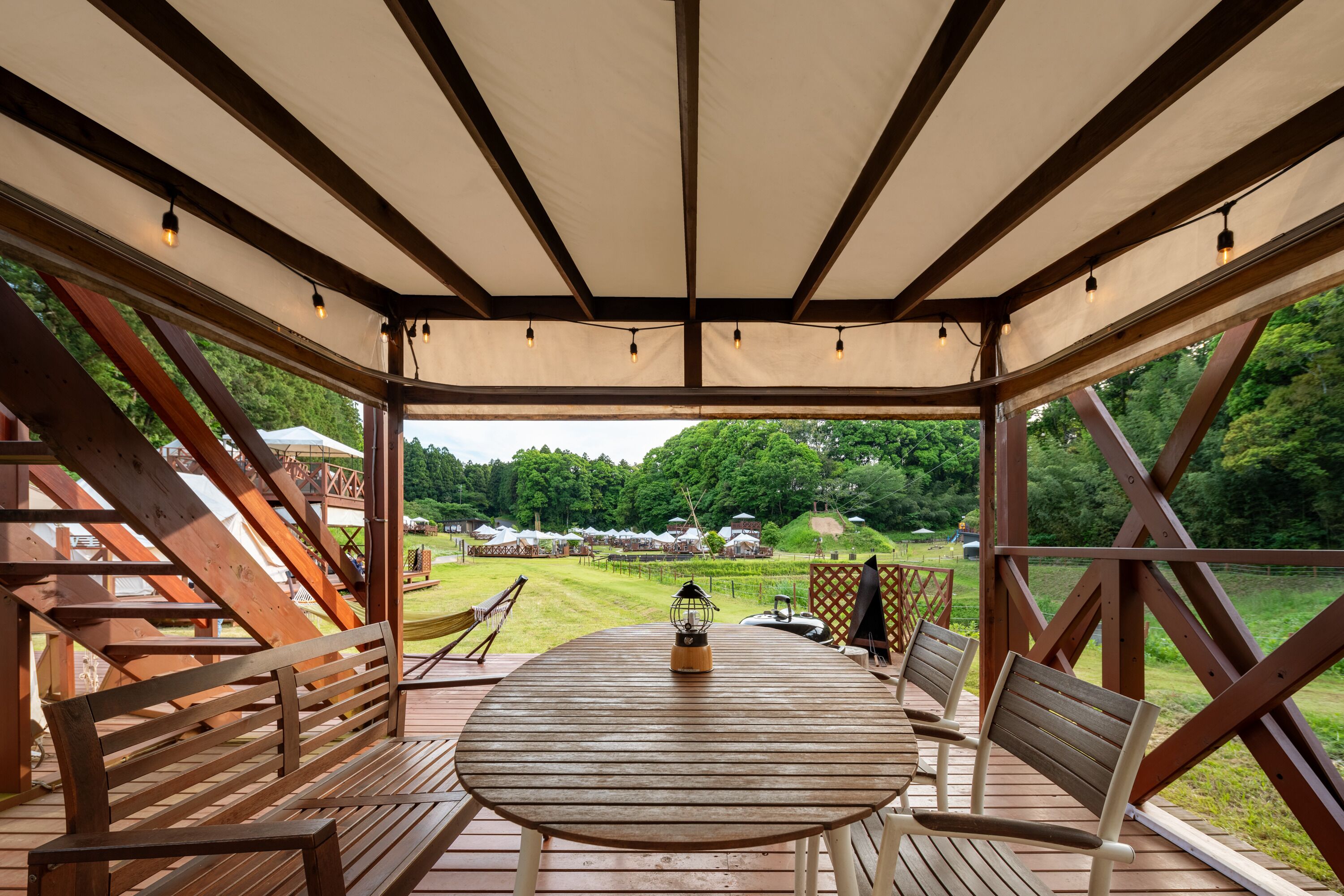 Panoramic Tent | Free WiFi, bed sheets