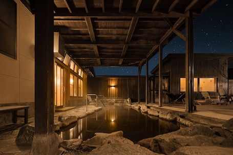 Public bath. THE FARM Resort Japan