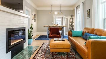 TV, fireplace, offices