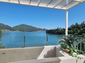 BAY591 | Terraço/pátio