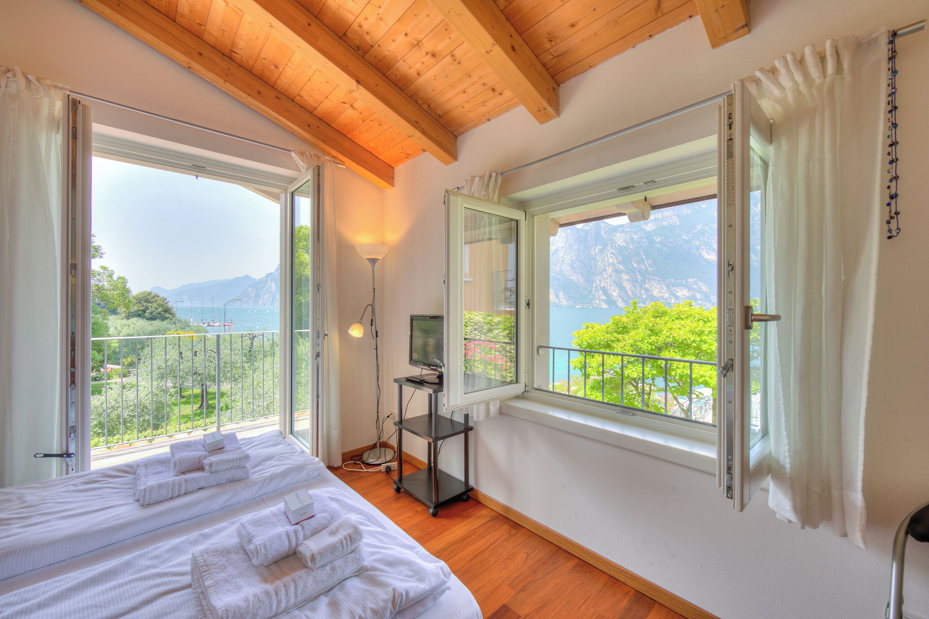 Family Villa, Multiple Bedrooms, 2 Bathrooms, Lakeside (Villa Il Paradiso Di Gabri) | 3 bedrooms, iron/ironing board, free WiFi, bed sheets