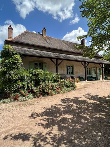 La Maison de Command, Gîte Pour 6 Personnes en Campagne, Avec Piscine