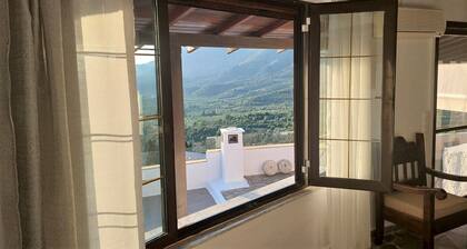 Relaxing villa with amazing view