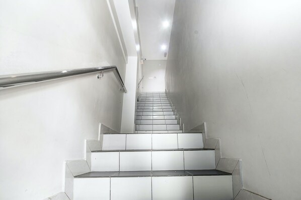 Lobby - Hotel O Nice Stay Three Six Five Services (Sibu)