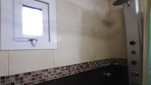 Unclassified image, 5 of 7, button - Hostel Ushuaia Home (Ushuaia)