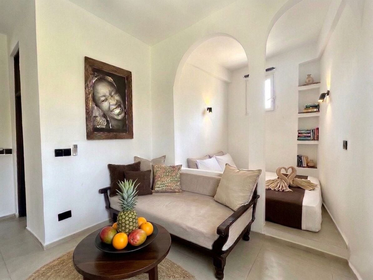 Estúdio júnior | Frigobar, cofres nos quartos, individualmente decorados