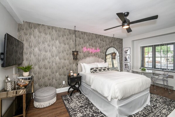 Desk, iron/ironing board, free WiFi, bed sheets