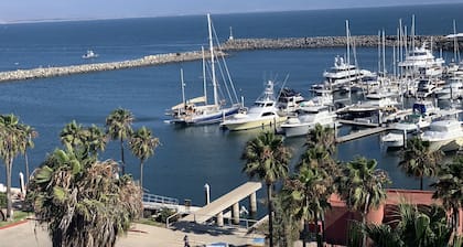 Three bed Hotel Suite on Marina