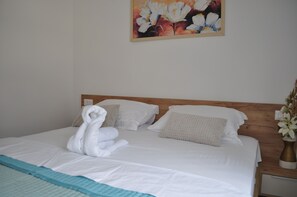 1 camera, ferro/asse da stiro, Wi-Fi, lenzuola