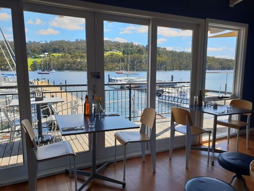 Base Glamp Bruny Island - Glamping for your exclusive use 