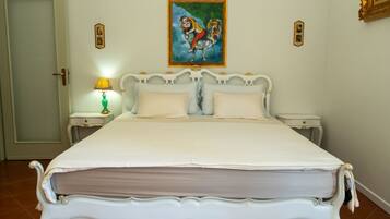 1 chambre, fer et planche Ă repasser, Wi-Fi, draps fournis
