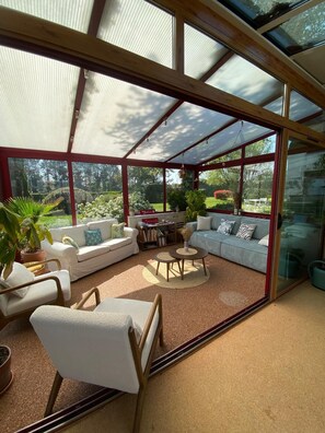 Exterior -  Hôtel Les Voisins Beaucemaine (Ploufragan)