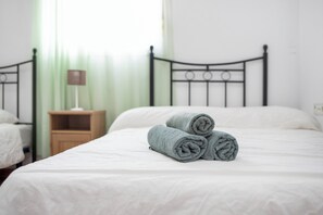 3 多间卧室、熨斗/熨衣板、免费 WiFi、床单