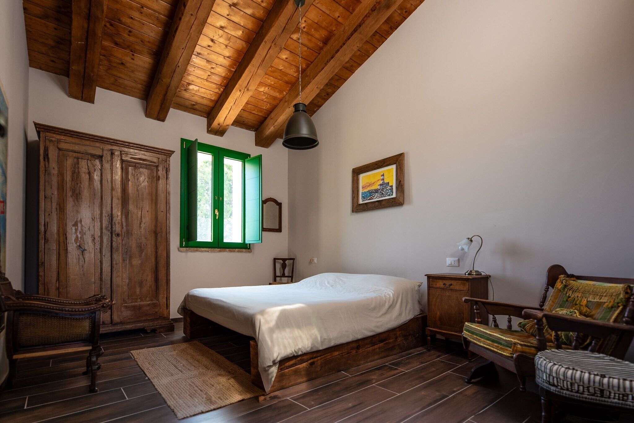 6 dormitorios, wifi gratis, ropa de cama