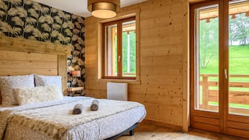 3 chambres, accès au Wi-Fi (inclus), literie fournie