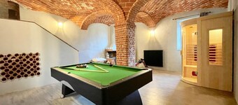 Villa 'Cascina Liebe' with Private Garden, Jacuzzi, Wi-Fi and Air Conditioning