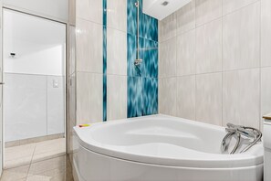 Bathtub, hair dryer