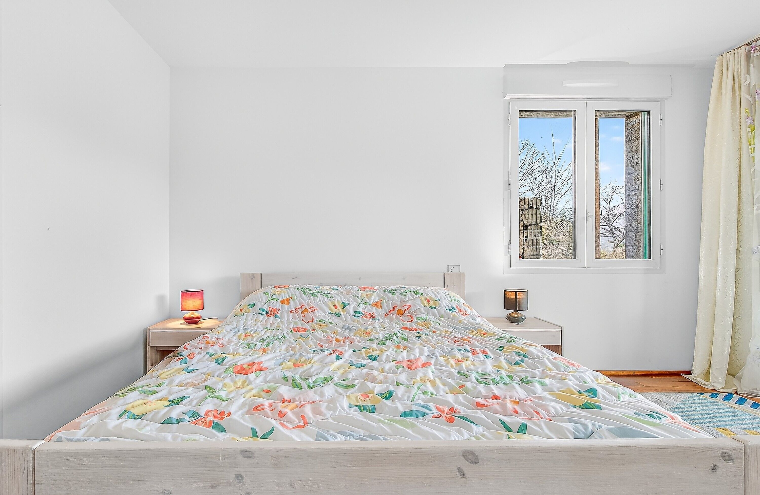 2 slaapkamers, een strijkplank/strijkijzer, gratis wifi, rolstoeltoegang