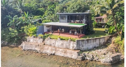 2 storey Prefab Container Vacation Home-Full Mountain View and River access