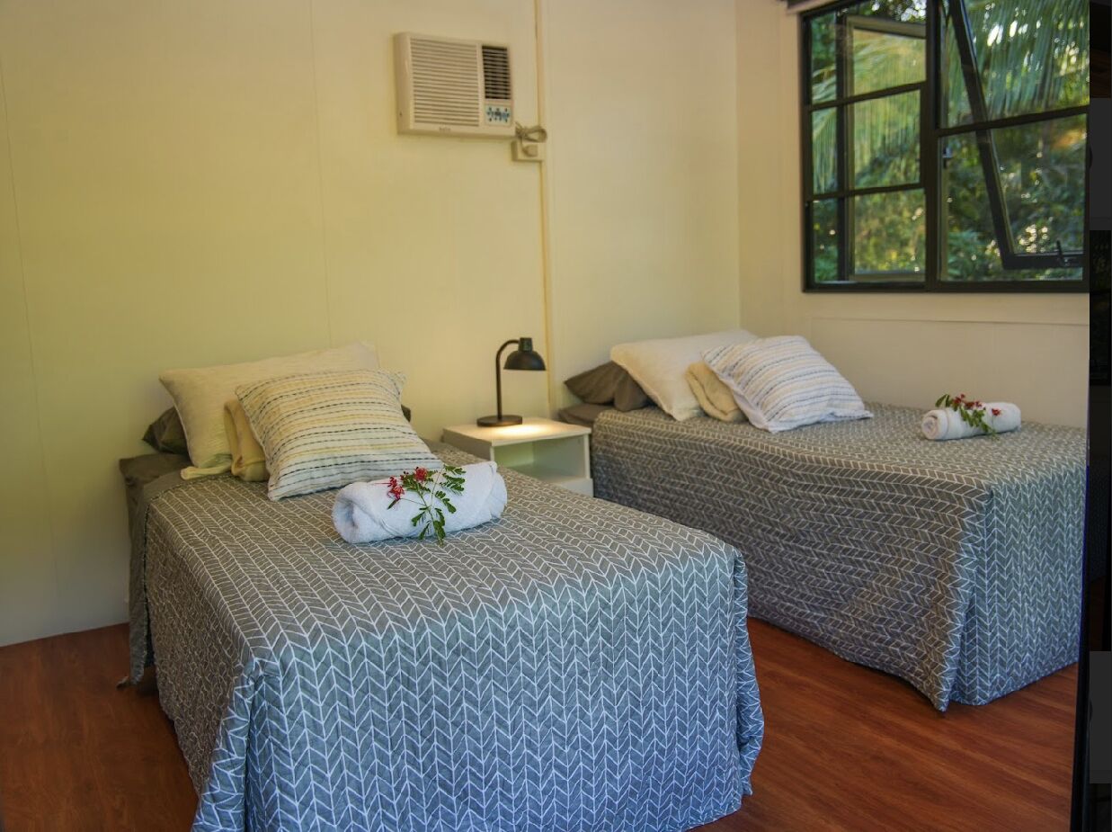 3 bedrooms, WiFi, bed sheets, wheelchair access