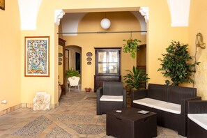 Lobby - Holiday Home 'Il Ficus' with Private Terrace, Wi-Fi and Air Conditioning (Mazara Del Vallo)