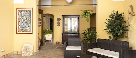 Hall