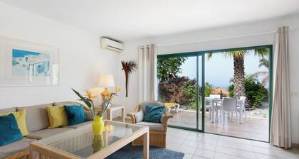 Ferienhaus 'Villa Verde Superior' mit Meerblick, WLAN und Klimaanlage