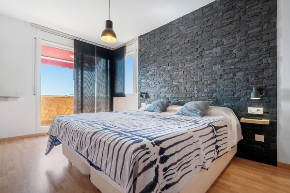 4 Schlafzimmer, kostenloses WLAN, Bettwäsche