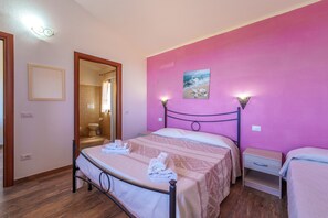 1 dormitorio, wifi gratis, ropa de cama y accesible en silla de ruedas