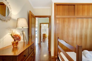 2 Schlafzimmer, Bügeleisen/Bügelbrett, kostenloses WLAN, Bettwäsche