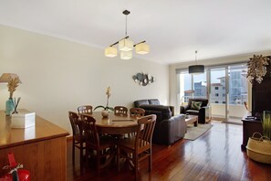 Interior - Holiday Apartment 'Fénix Garajau' with Sea View, Balcony & Wi-Fi (Caniço)