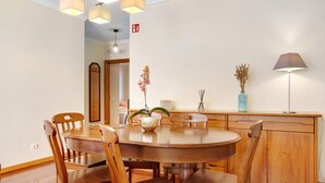 Dining - Holiday Apartment 'Fénix Garajau' with Sea View, Balcony & Wi-Fi (Caniço)