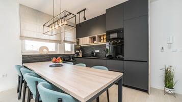 Exclusive Apartment, 4 Bedrooms, Private Pool | Private kitchen | Full-size fridge, microwave, oven, dishwasher