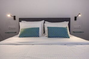 In-room safe, blackout curtains, soundproofing, free WiFi