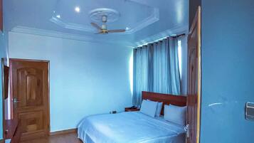 Wifi gratis y ropa de cama