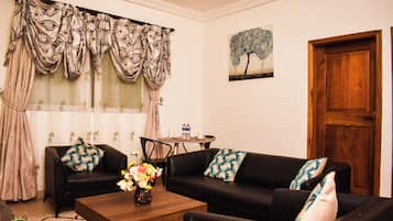 Apartemen Deluks, 1 Tempat Tidur King | Kamar mandi