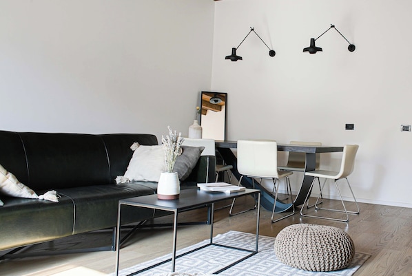 Apartment | Living area